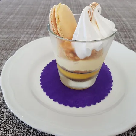 Napoleon ホテル