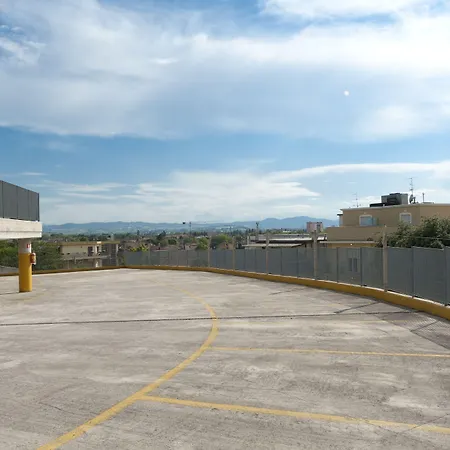 Napoleon فندق 3*